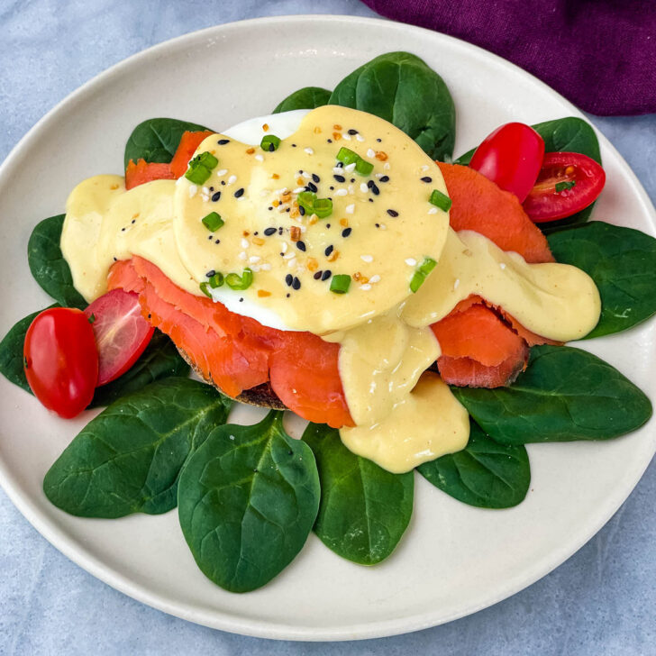 Smoked Salmon Eggs Benedict Simple Seafood Recipes