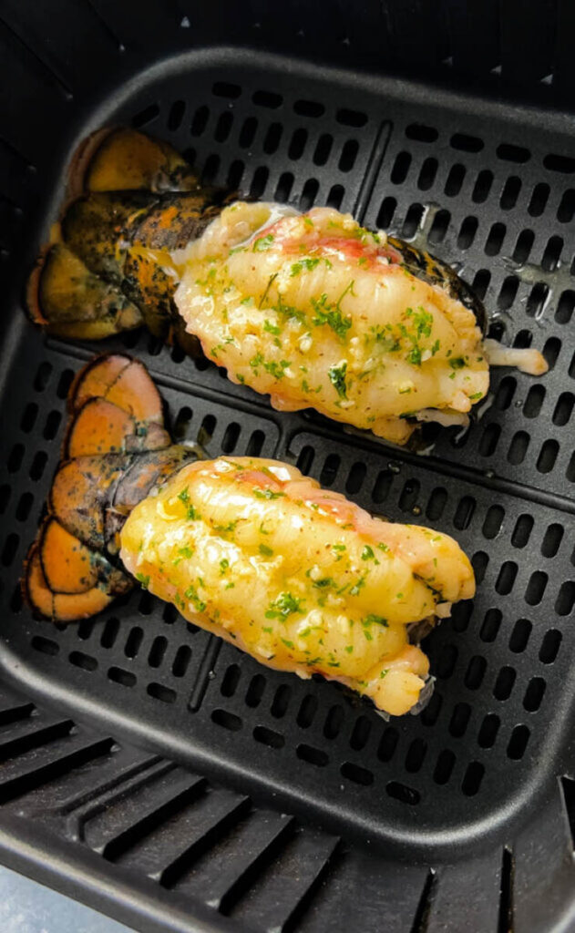 raw lobster tails in air fryer with lemon garlic butter