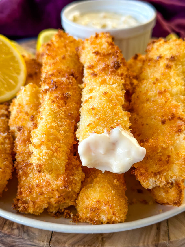 BEST Homemade Fish Fingers