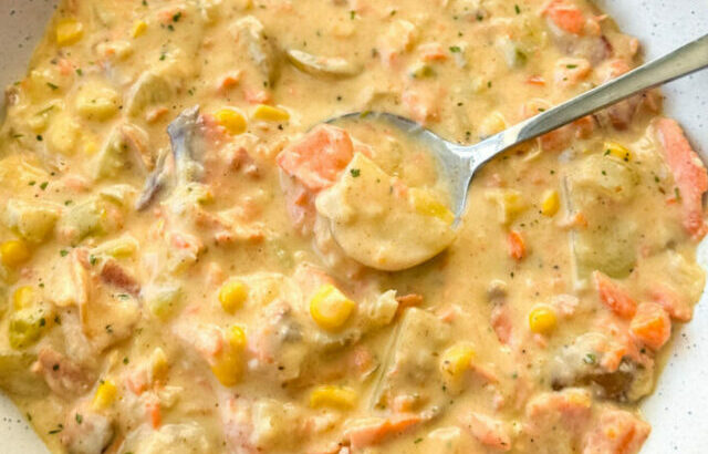 creamy-salmon-chowder-recipe-1-1-960x936