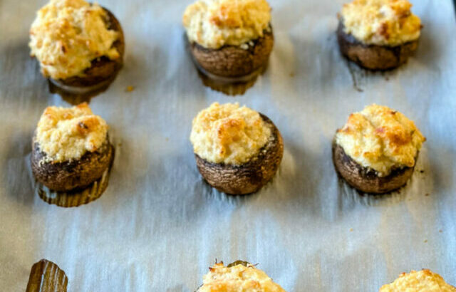 seafood-stuffed-mushrooms-recipe-5-1-909x1080