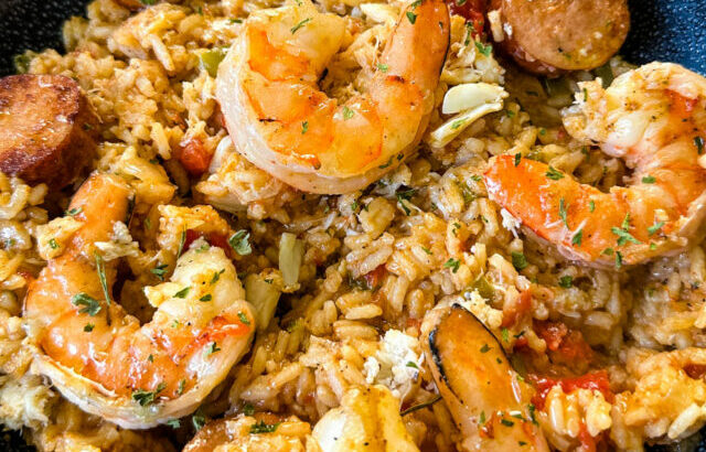 seafood-jambalaya-with-shrimp-and-crab-2-1