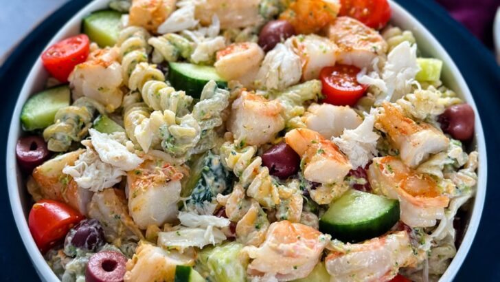 seafood-pasta-salad-with-shrimp-and-crab-recipe-11-1