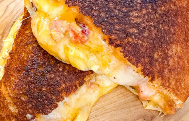 lobster-grilled-cheese-recipe-2-1