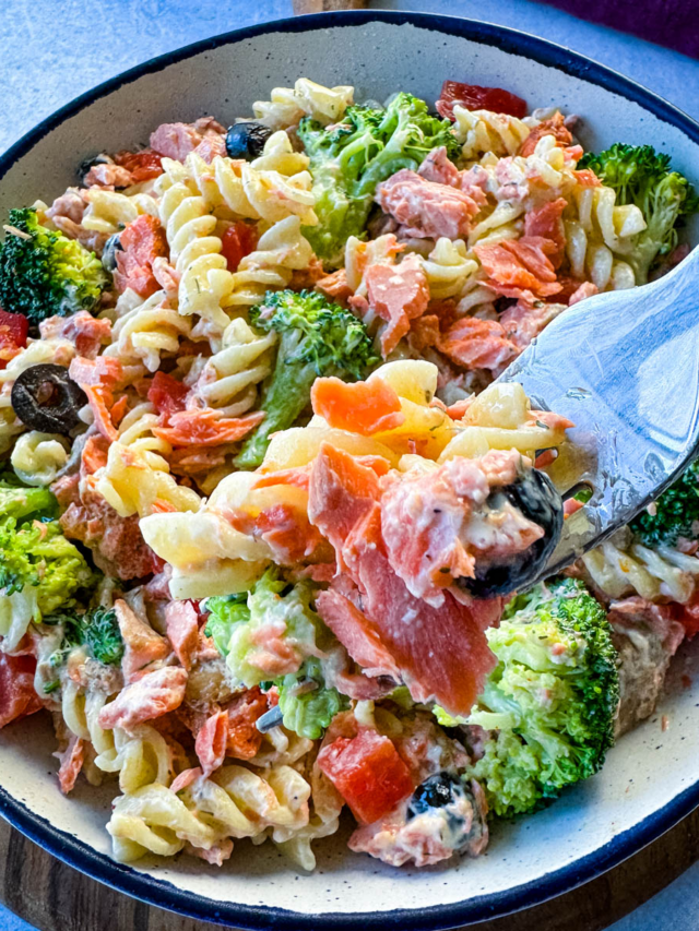 Best Pasta Salad with Salmon for Summer